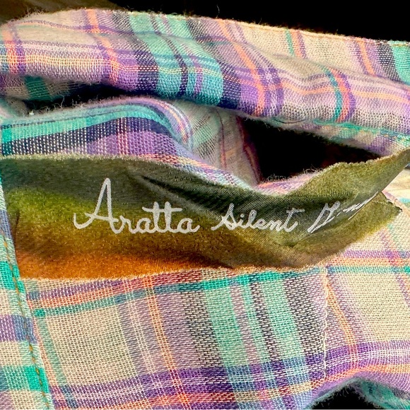 Aratta Plaid button down - Picture 2 of 7